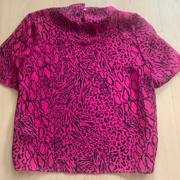 Divided Pink and Black Animal Print Top - Size 2 - Picture 4 of 4